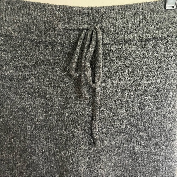 World Market Charcoal Recycled Yarn Knit Lounge Pants Size Small / Med Wide Leg - Picture 4 of 13